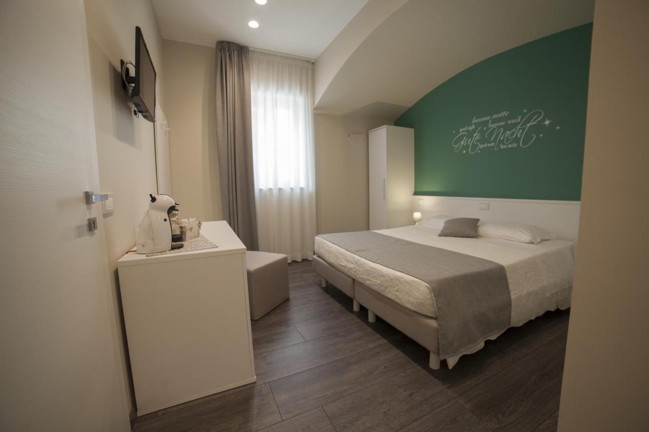 Residence Del Sole Manfredonia Eksteriør billede